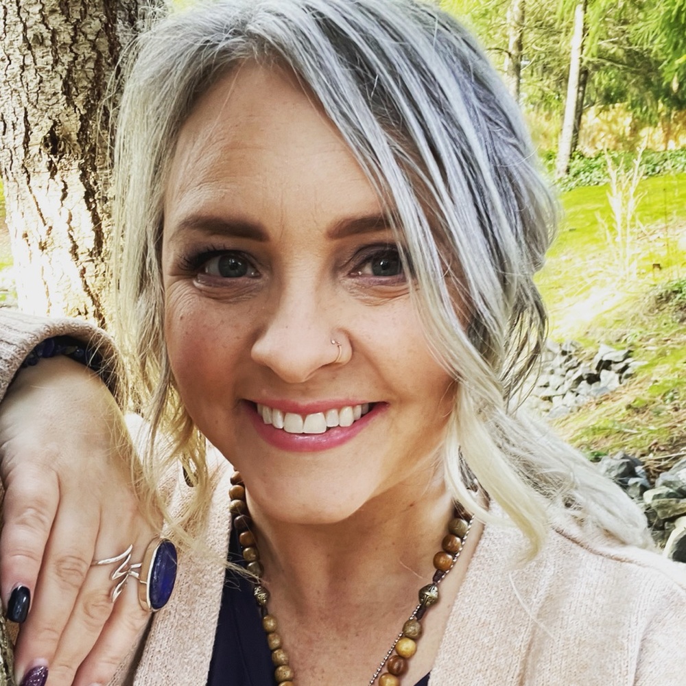 Meet your Posher, Leah